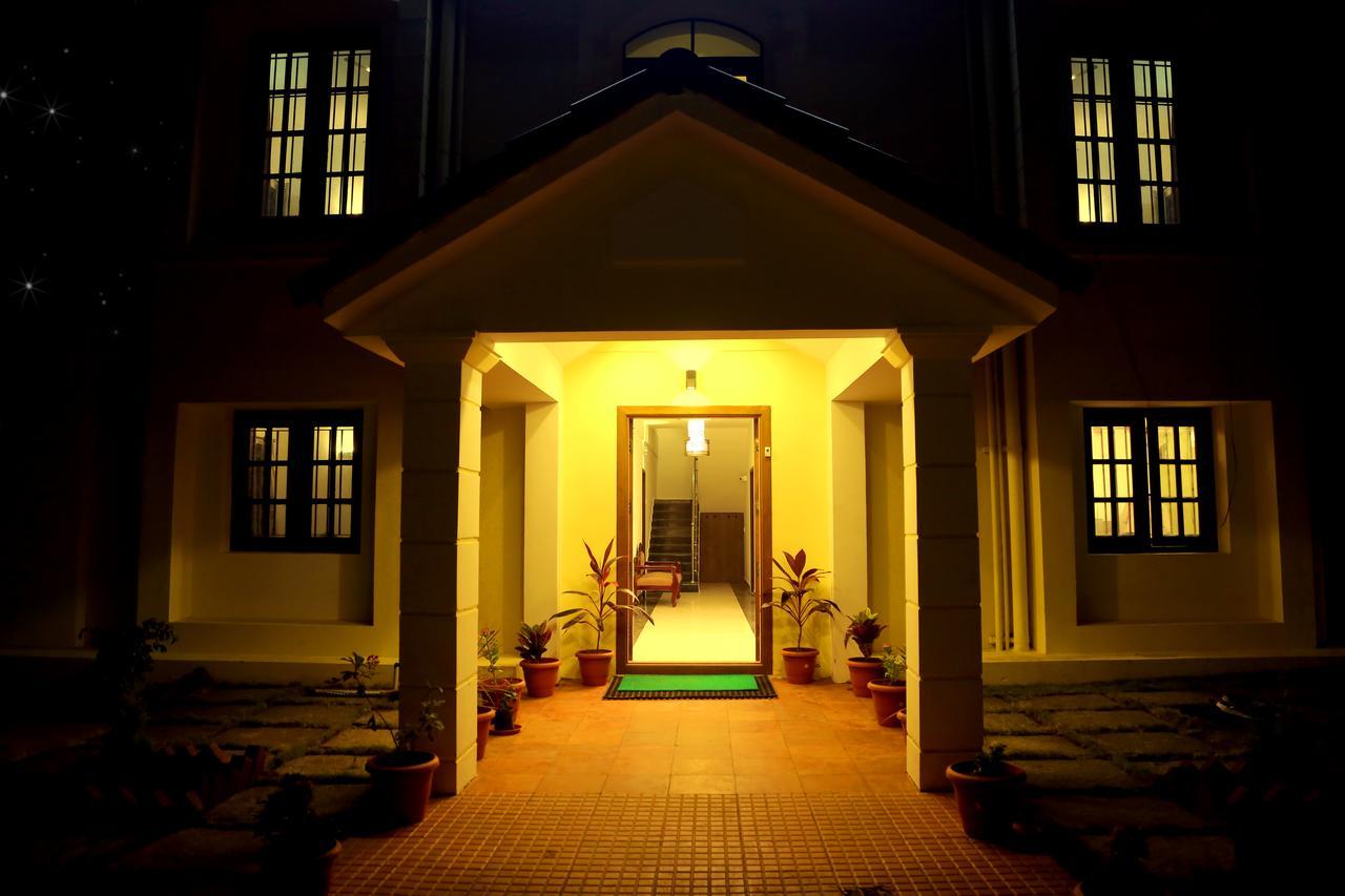 Premier Inn Yercaud Extérieur photo